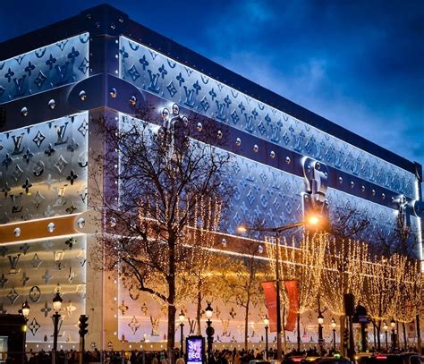 vivienda de louis vuitton|where does louis vuitton live.